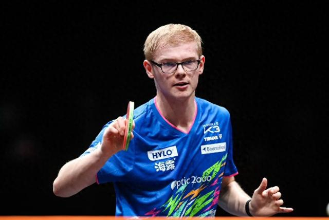 1-3!WTT冠军赛:男乒又一名将首轮被淘汰,勒布伦兄弟新年1胜1负|弗朗西斯卡|费利克斯|艾利克斯.勒布伦|费利克斯.勒布伦|雨果·卡尔德拉诺_新浪体育_新浪新闻